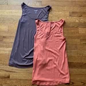 2 Isabel Maternity tank tops, size M